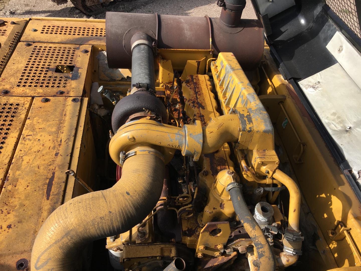 ./imagenes/INVOICE/2019/16870/EXCAVADORA CAT 330L PARA PARTES (52).JPG